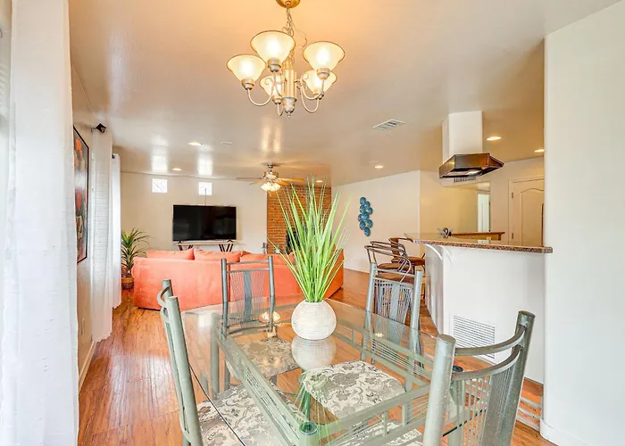 Holiday home Private Pool & Patio: Near Arts Center! Mesa