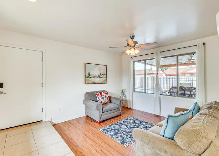 Private Pool & Patio: Near Arts Center! Mesa